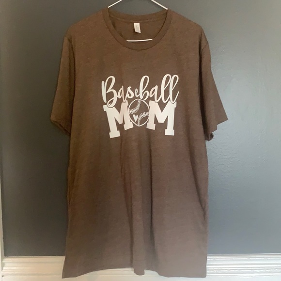 Baseball ⚾️ Mom Heather Brown Bella Canvas Tshirt - Picture 1 of 3